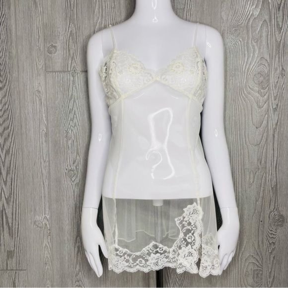 Victoria’s Secret sheer white lace and sequin teddy lingerie sleepwear medium